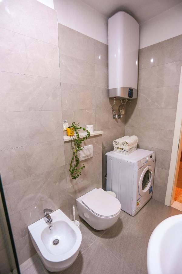 Tirana Views Apartment - Comfy & Spacious Εξωτερικό φωτογραφία