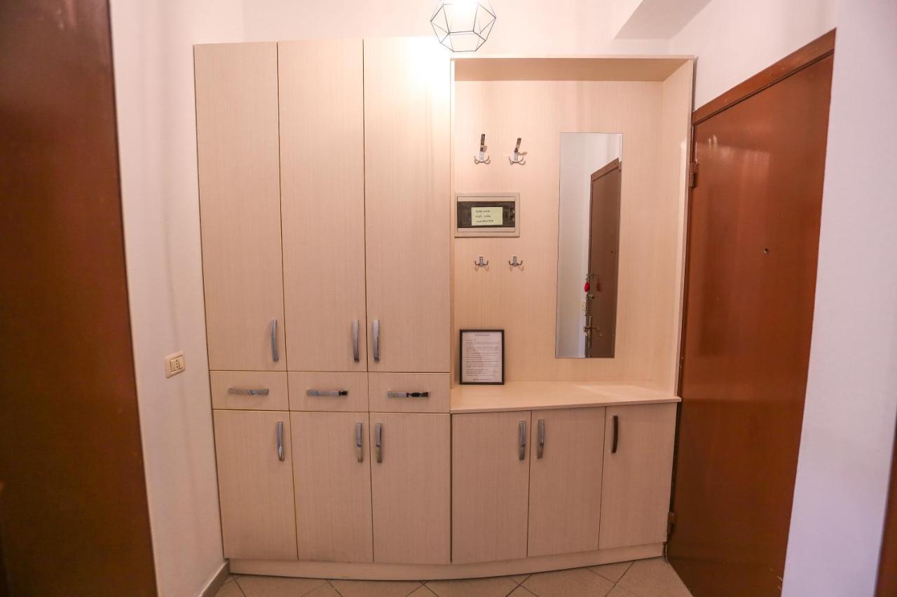 Tirana Views Apartment - Comfy & Spacious Εξωτερικό φωτογραφία
