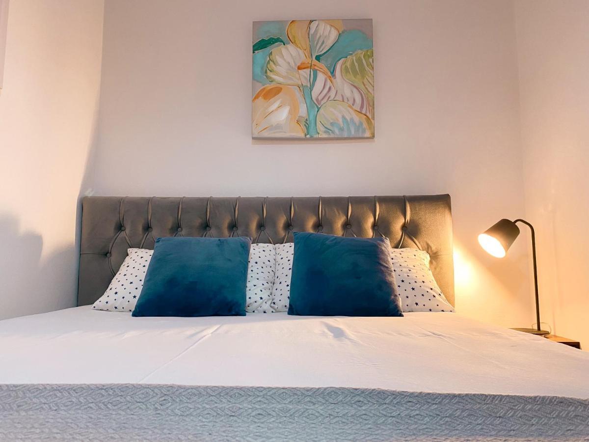 Tirana Views Apartment - Comfy & Spacious Εξωτερικό φωτογραφία